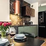 Plac Litewski Premium 4*