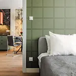 Plac Litewski Premium Апартаменти