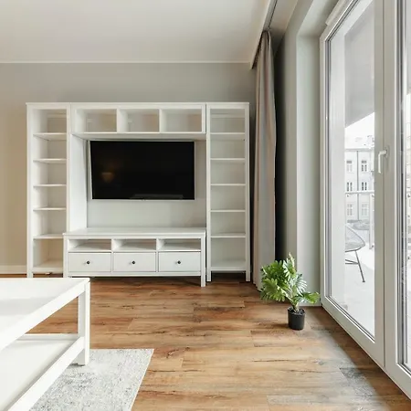Plac Litewski Premium Апартаменты *